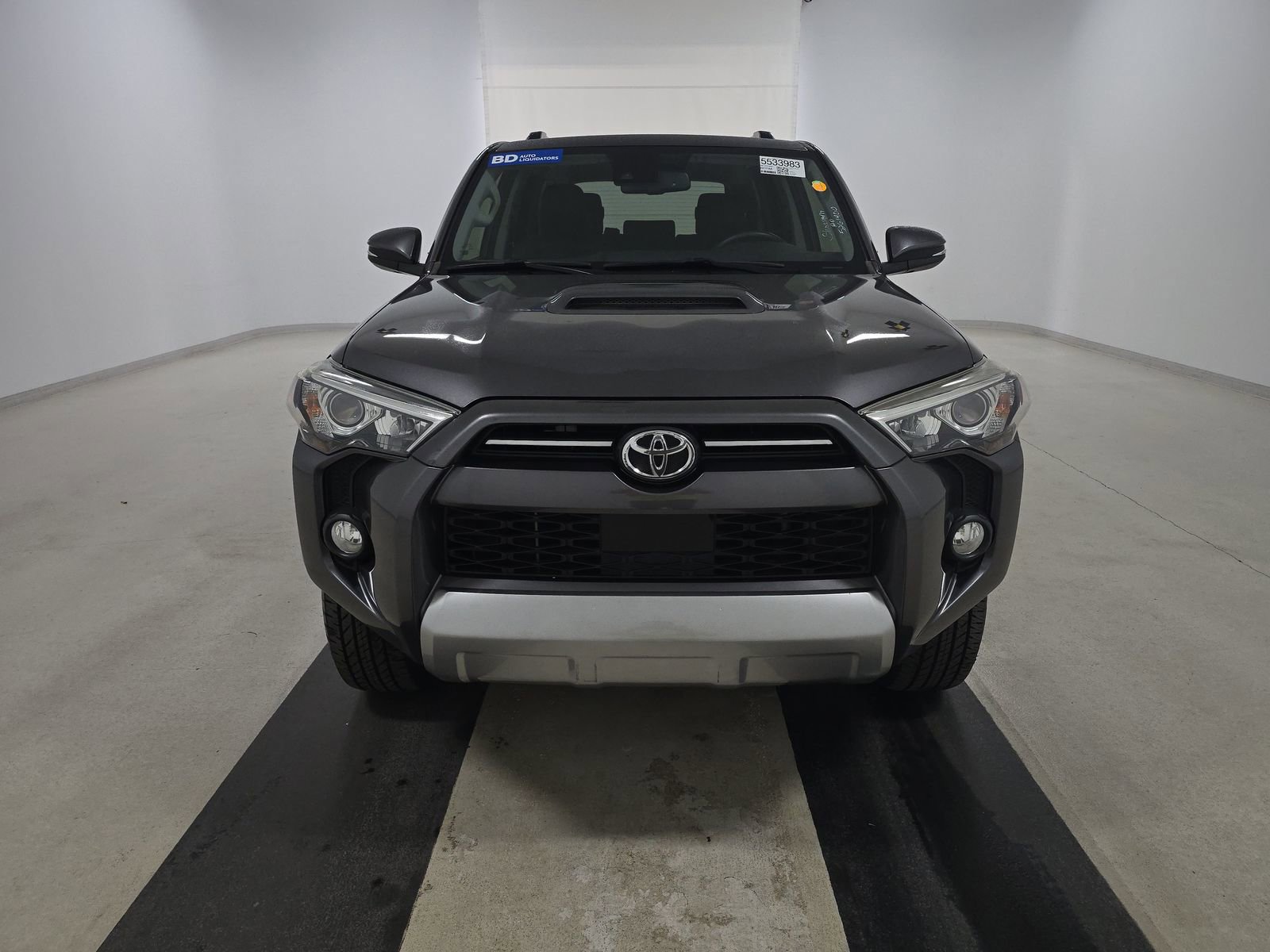 Used 2020 Toyota 4Runner TRD Off-Road Premium image 2