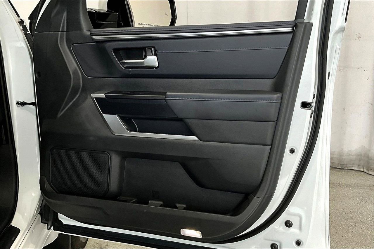 Used 2024 Toyota Tundra Platinum image 26