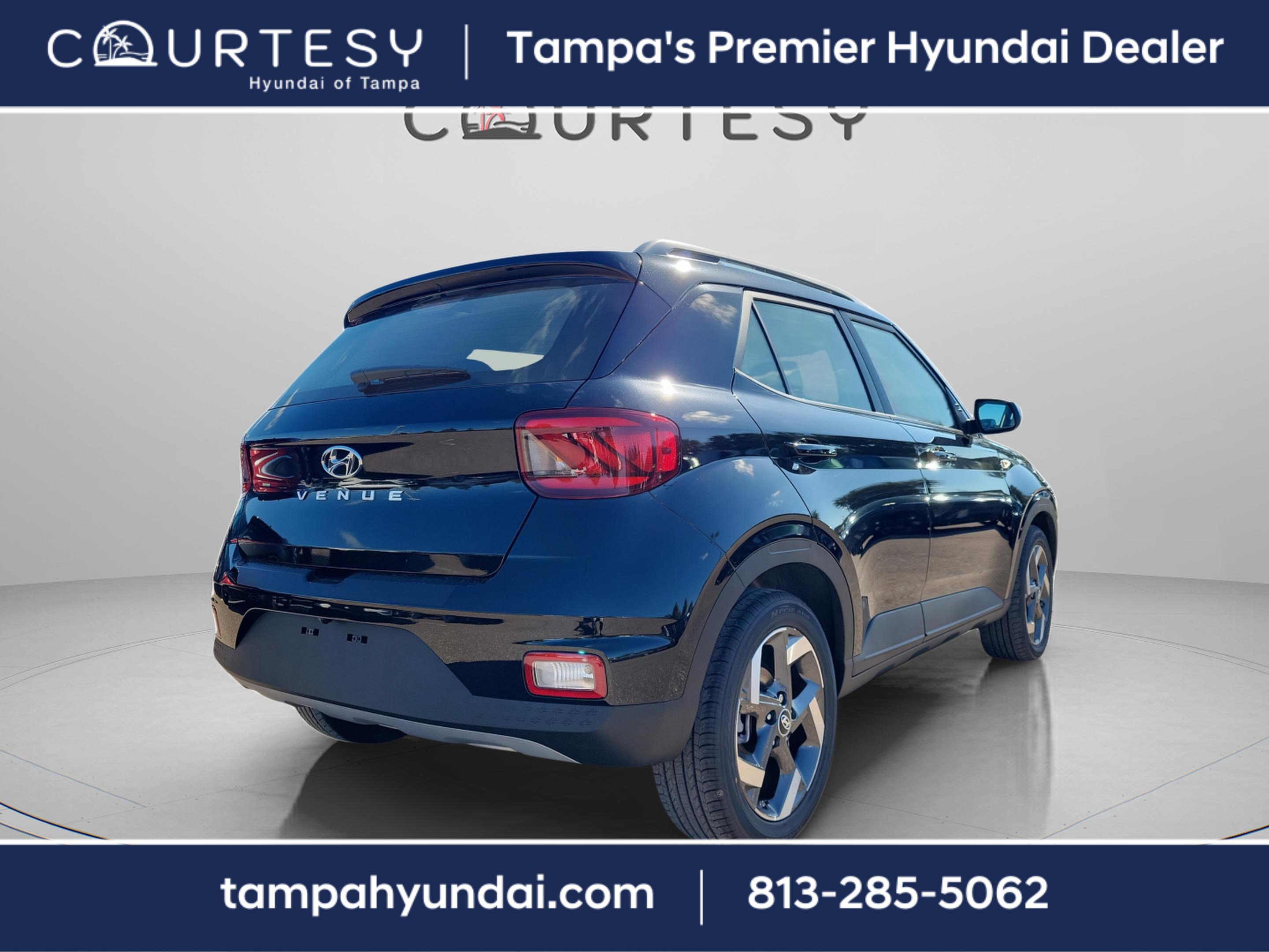 New 2026 Hyundai Venue SEL image 3