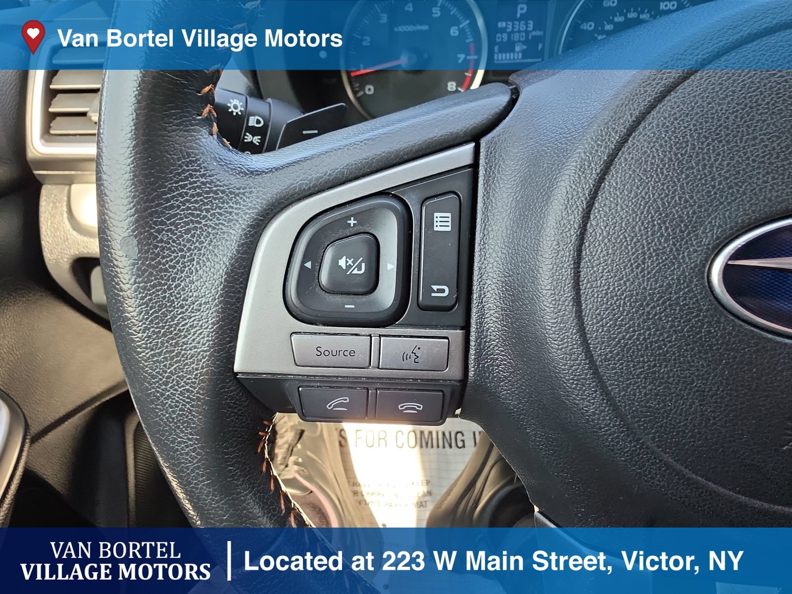 Used 2017 Subaru Crosstrek 2.0i Premium w/ Moonroof Package AWD/4WD image 14