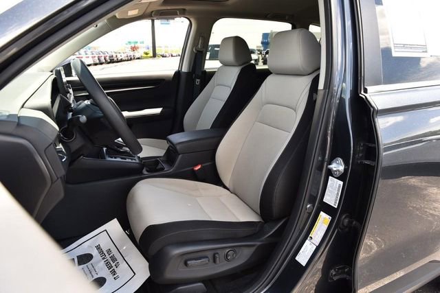 Used 2023 Honda CR-V EX image 20