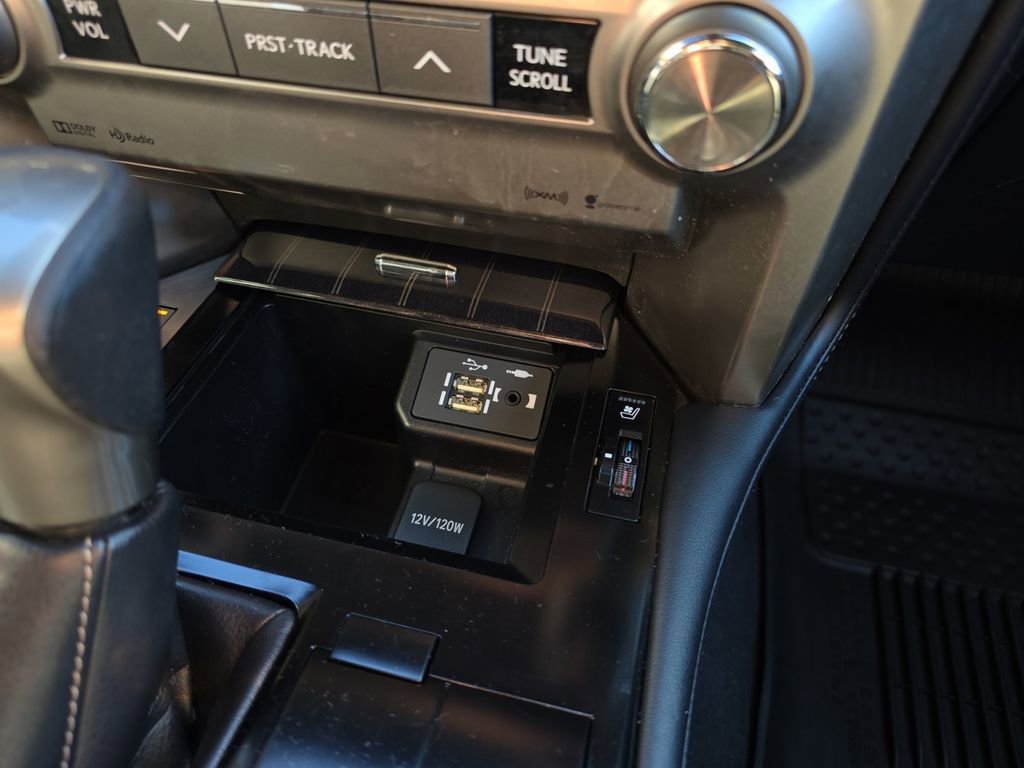 Used 2020 Lexus GX 460 Premium image 24