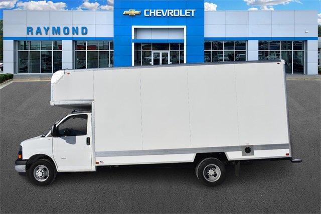New 2025 Chevrolet Express 3500 w/ Power Convenience Package image 6