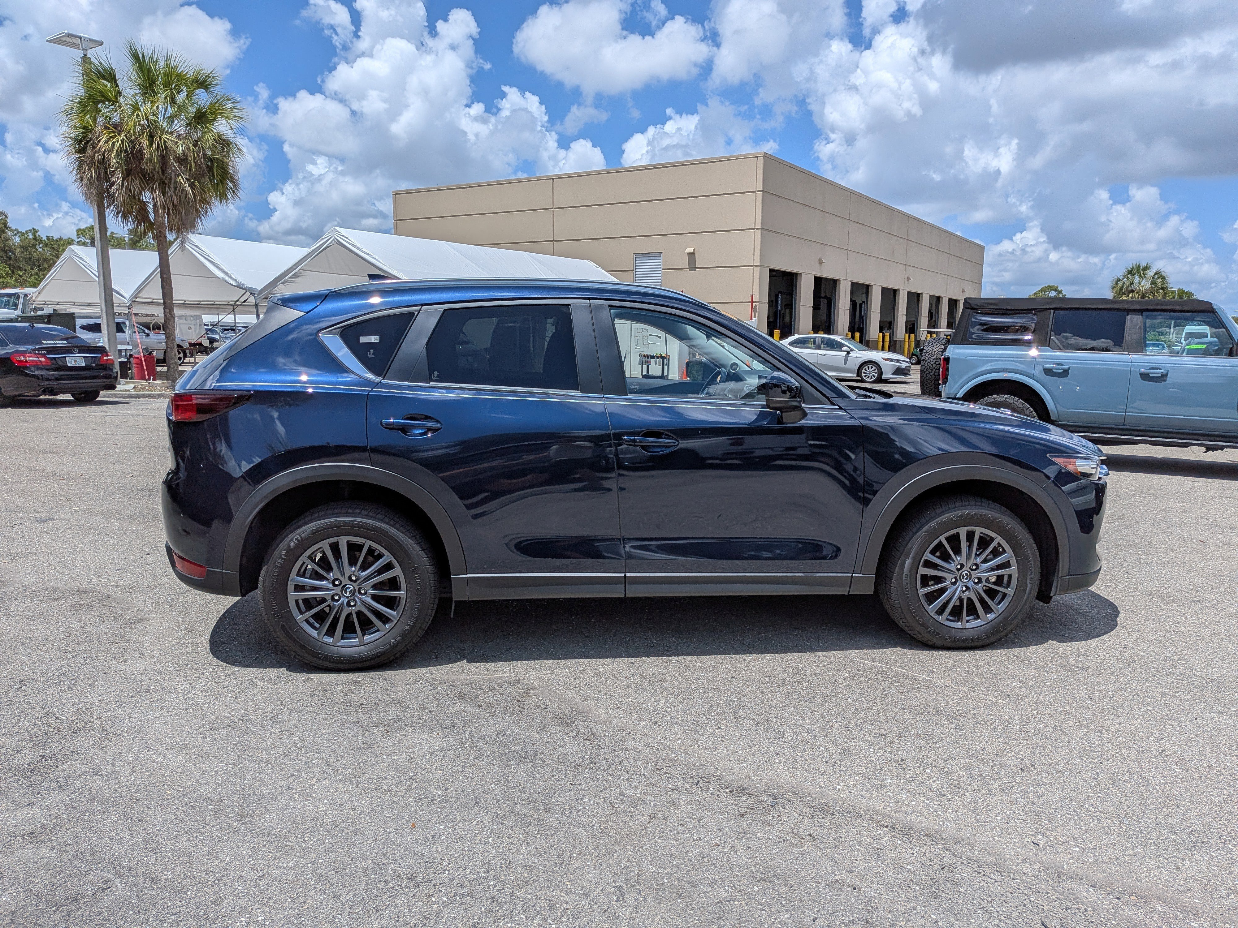 Used 2019 MAZDA CX-5 Touring FWD image 3