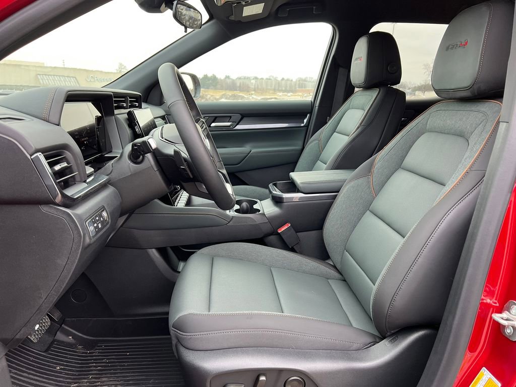 New 2026 GMC Terrain AT4 w/ Convenience Package III image 4