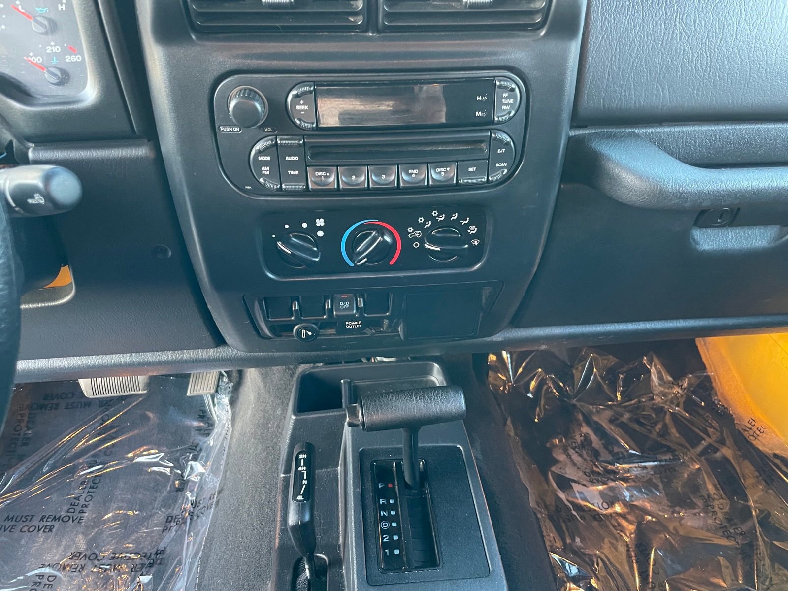 Used 2006 Jeep Wrangler X image 22