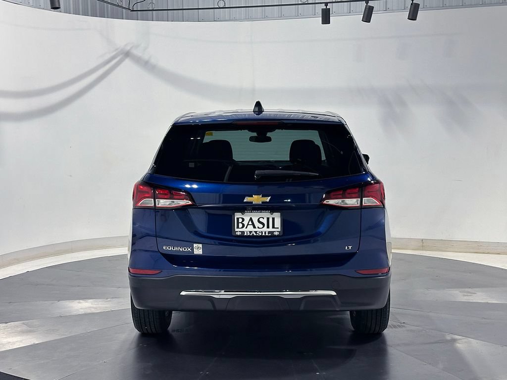 Used 2023 Chevrolet Equinox LT FWD image 12