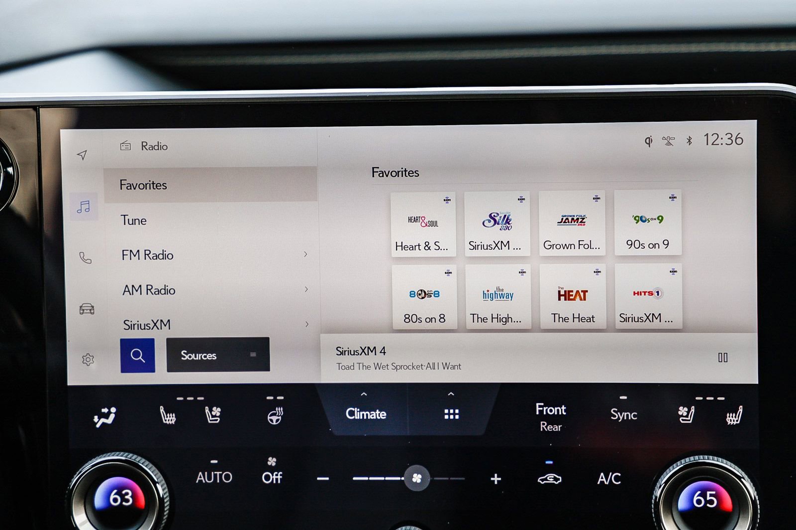 Used 2023 Lexus RX 350 Premium w/ Cold Area Package image 12