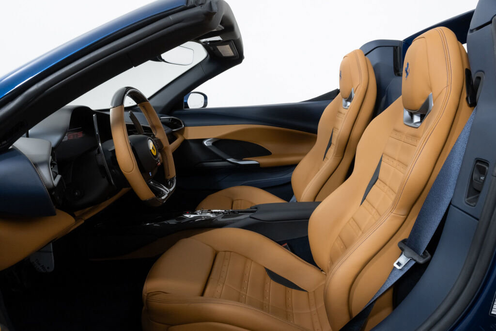 Used 2024 Ferrari 296 GTS image 4