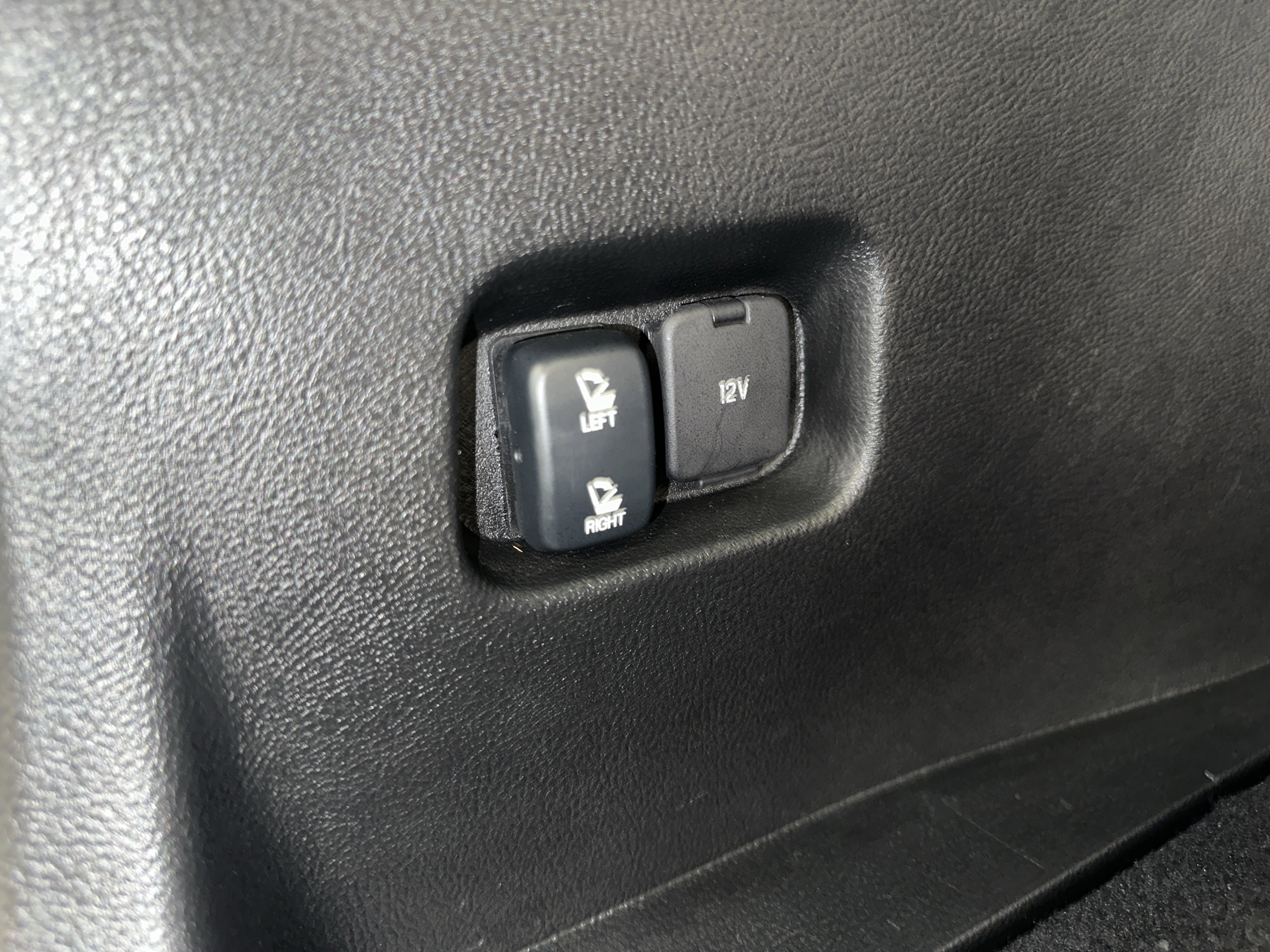 Used 2024 Ford Edge SEL w/ Convenience Package image 27