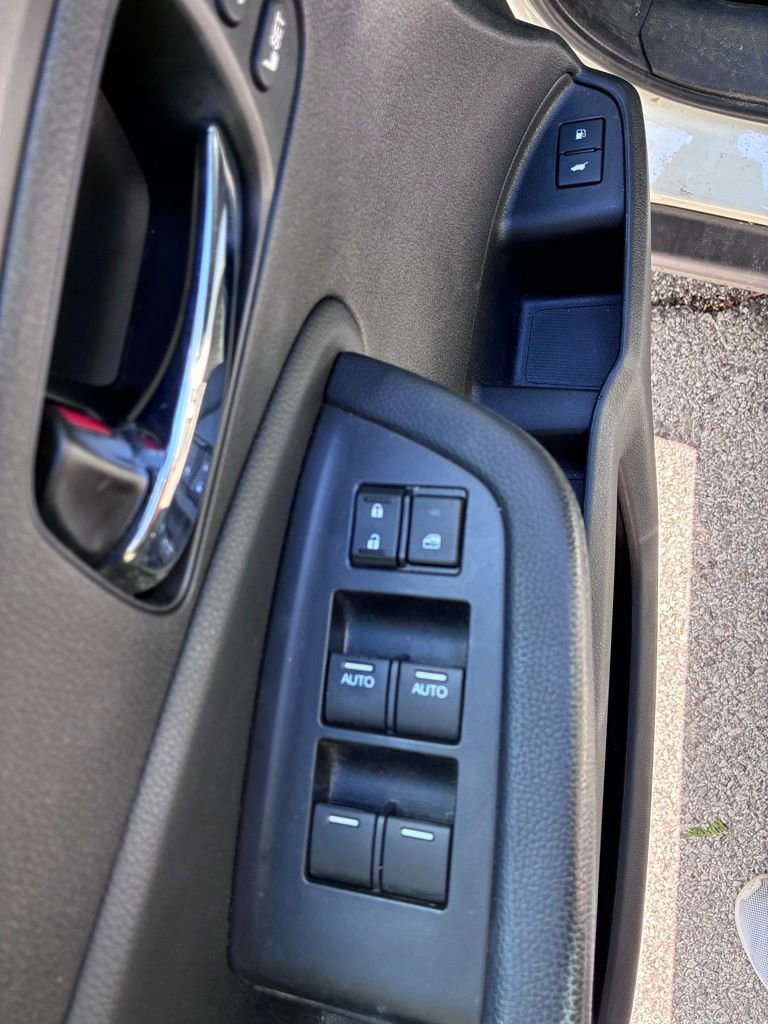 Used 2019 Honda Pilot EX-L image 16