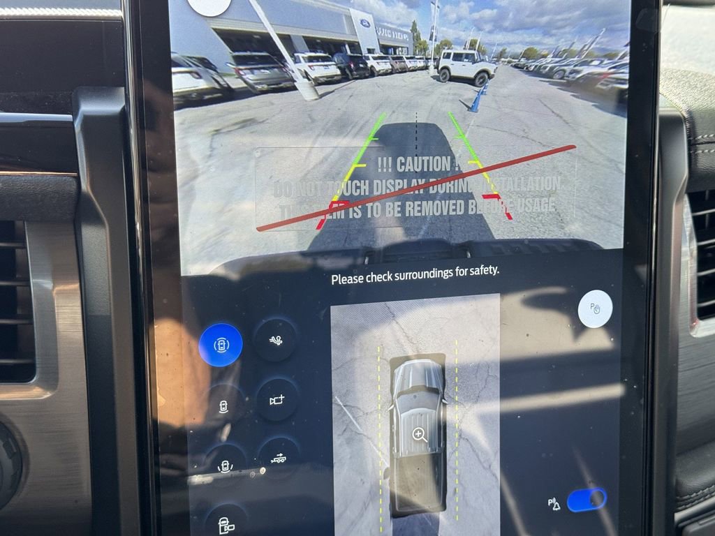 Used 2025 Ford F150 Lightning Flash image 19