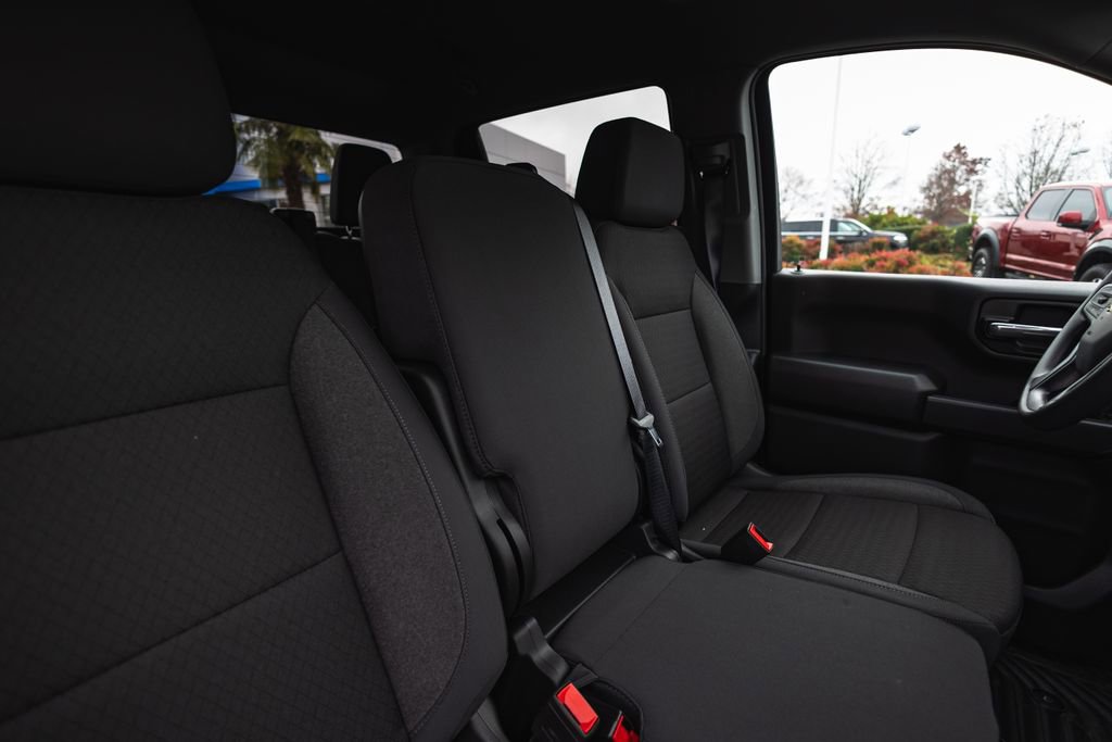 New 2025 Chevrolet Silverado 1500 Custom w/ Turbomax Blackout Package image 35