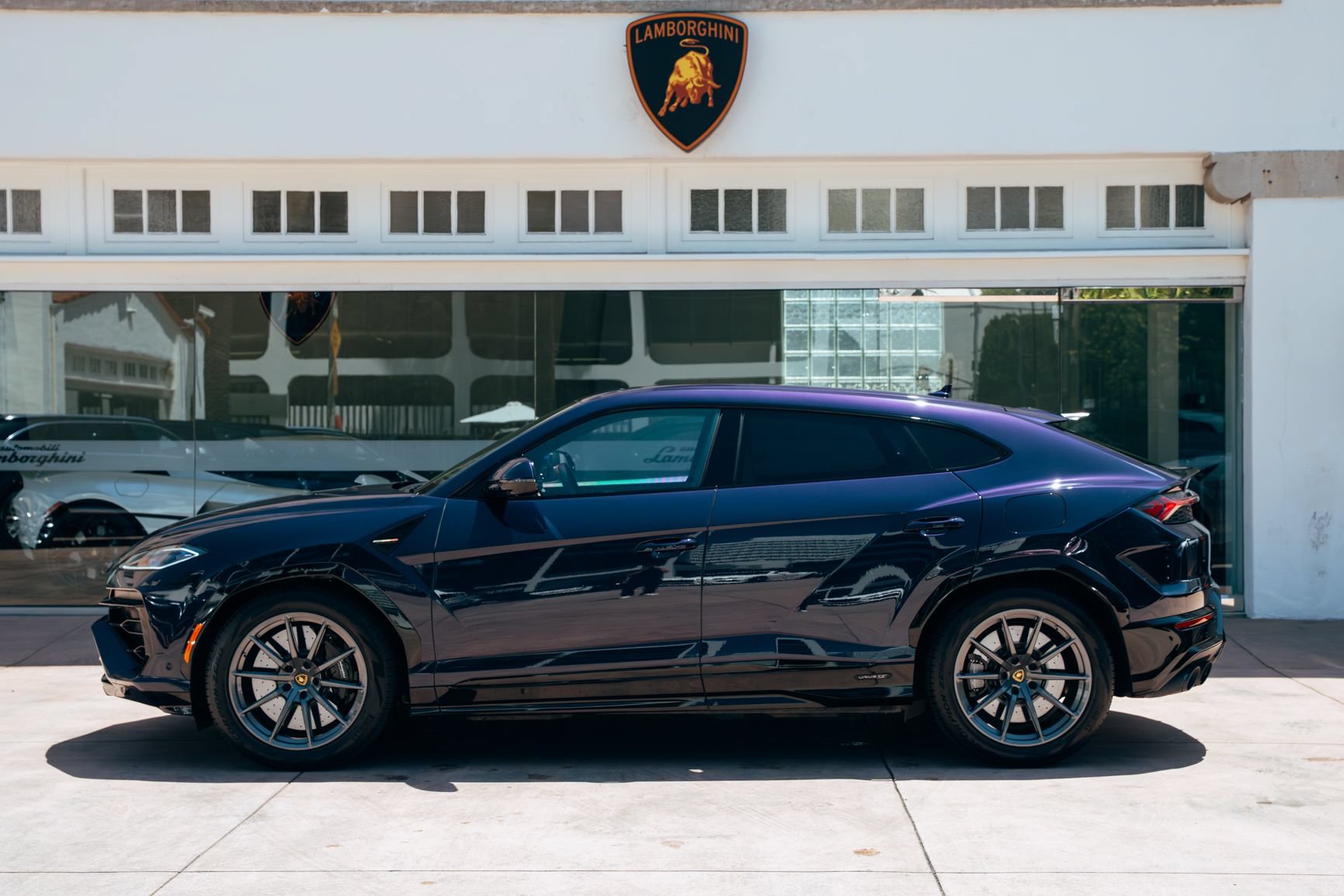 Used 2025 Lamborghini Urus S AWD/4WD image 25