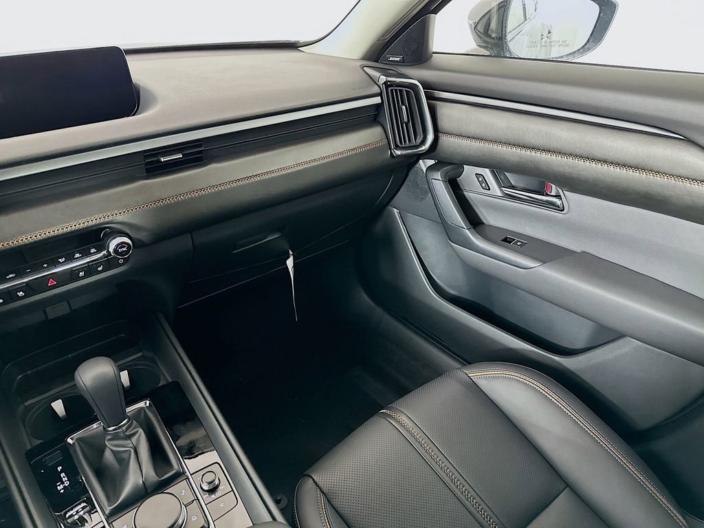 New 2025 MAZDA CX-50 AWD 2.5 S w/ Accent Package image 31