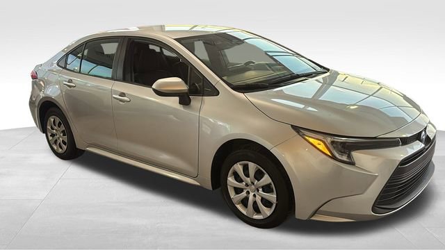 Used 2024 Toyota Corolla LE image 26