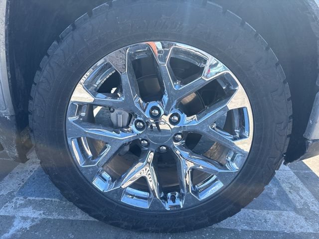 Used 2025 GMC Sierra 1500 Denali Ultimate AWD/4WD image 9