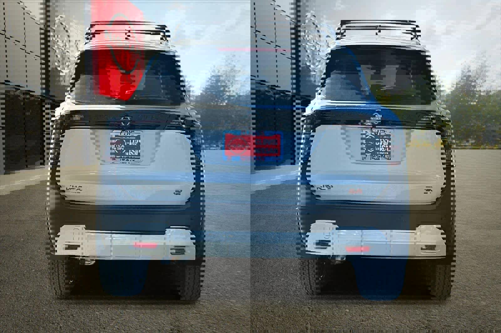 New 2026 Nissan Kicks SR image 8