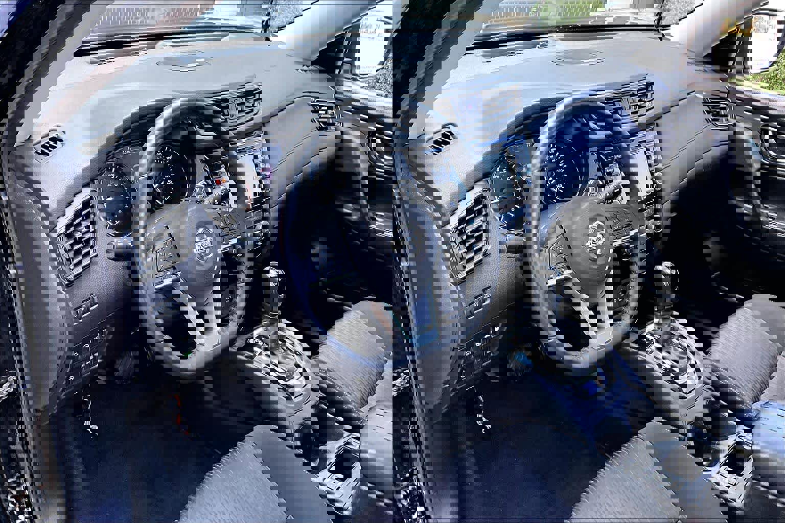 Used 2019 Nissan Rogue SV w/ Sun & Sound Touring Package image 16