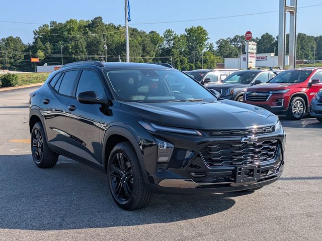 New 2026 Chevrolet Trax ACTIV w/ Driver Confidence Package FWD image 2