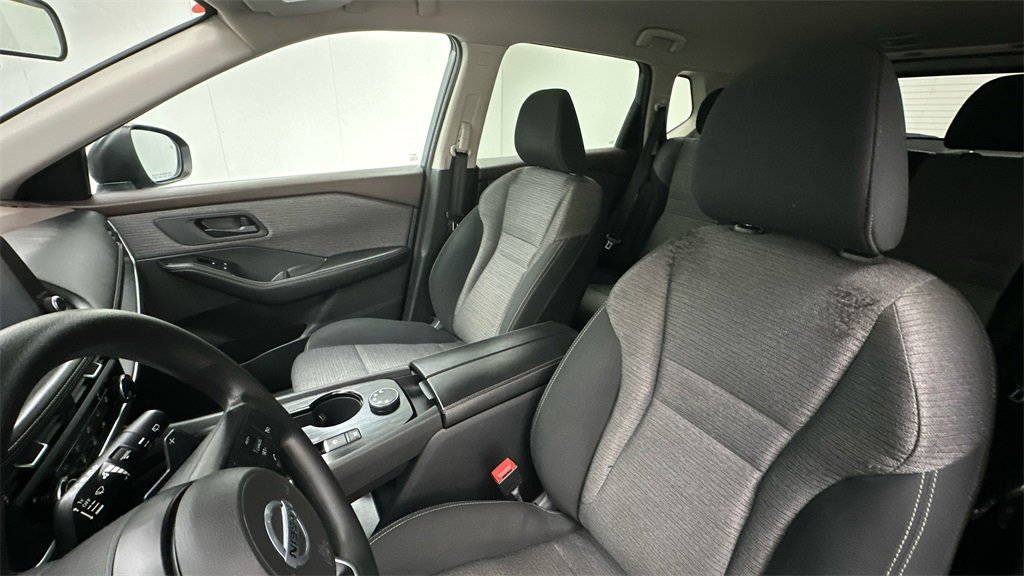 Certified 2021 Nissan Rogue S image 9