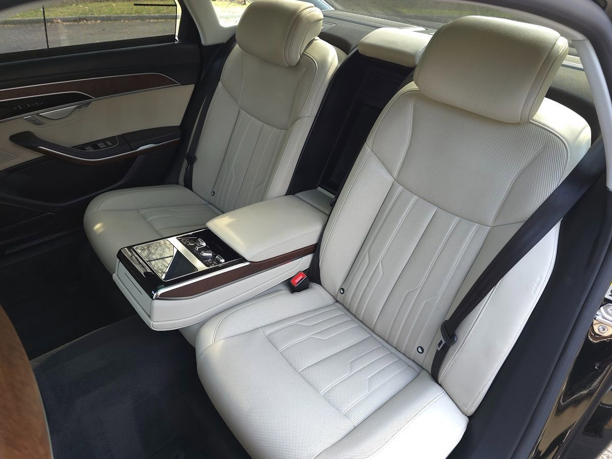 Used 2023 Audi A8 L 3.0T w/ Luxury Package AWD/4WD image 17
