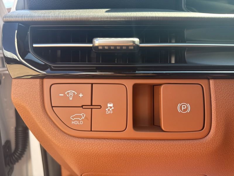 New 2026 Kia Sportage X-Line w/ X-Line Technology Package AWD/4WD image 28