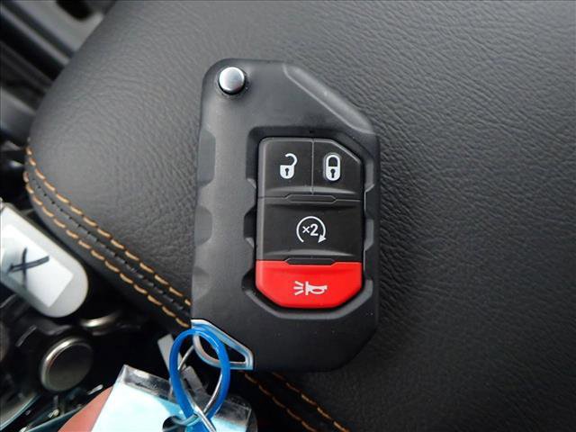 New 2025 Jeep Wrangler Unlimited Rubicon 392 image 27