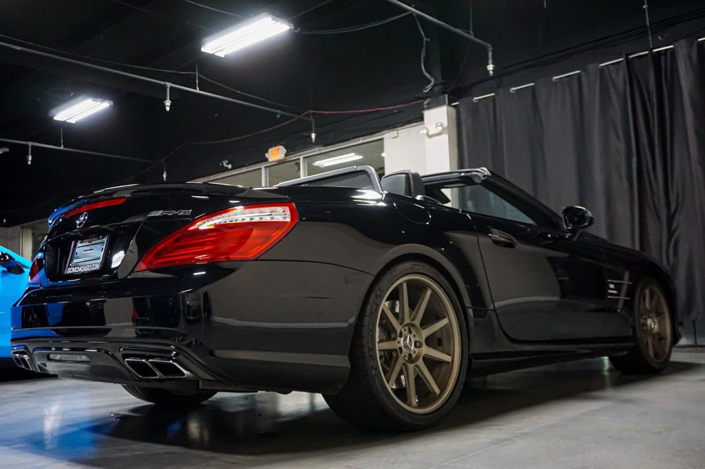 Used 2014 Mercedes-Benz SL 63 AMG image 32