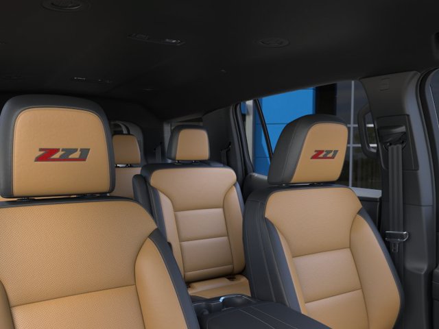 New 2027 Chevrolet Traverse Z71 w/ Enhanced Driving Package AWD/4WD image 24