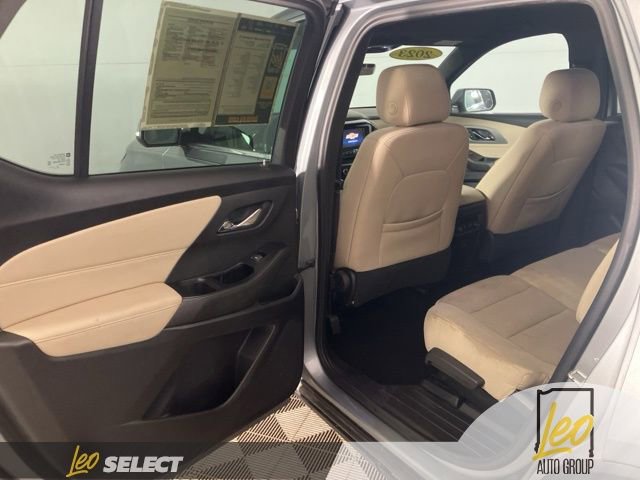 Used 2023 Chevrolet Traverse LS w/ Safety Package FWD image 19