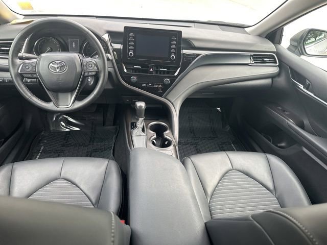 Used 2024 Toyota Camry SE FWD image 16