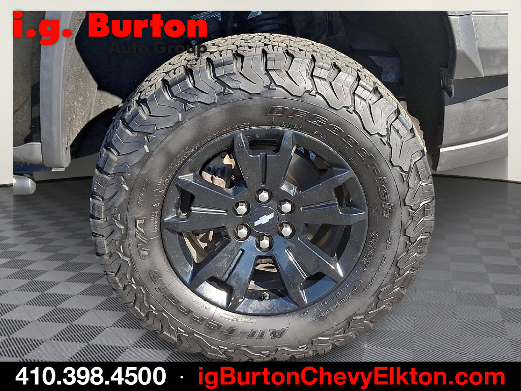Used 2018 Chevrolet Colorado ZR2 w/ ZR2 Midnight Special Edition AWD/4WD image 7
