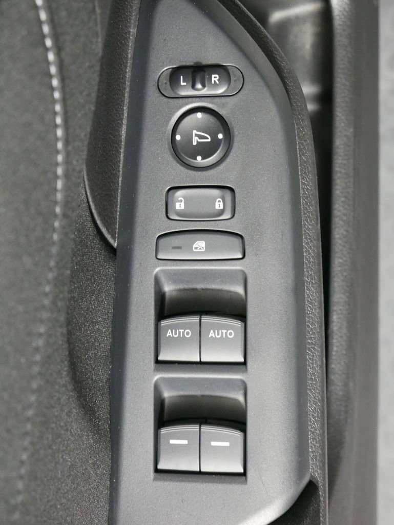 Certified 2021 Honda Civic EX image 29