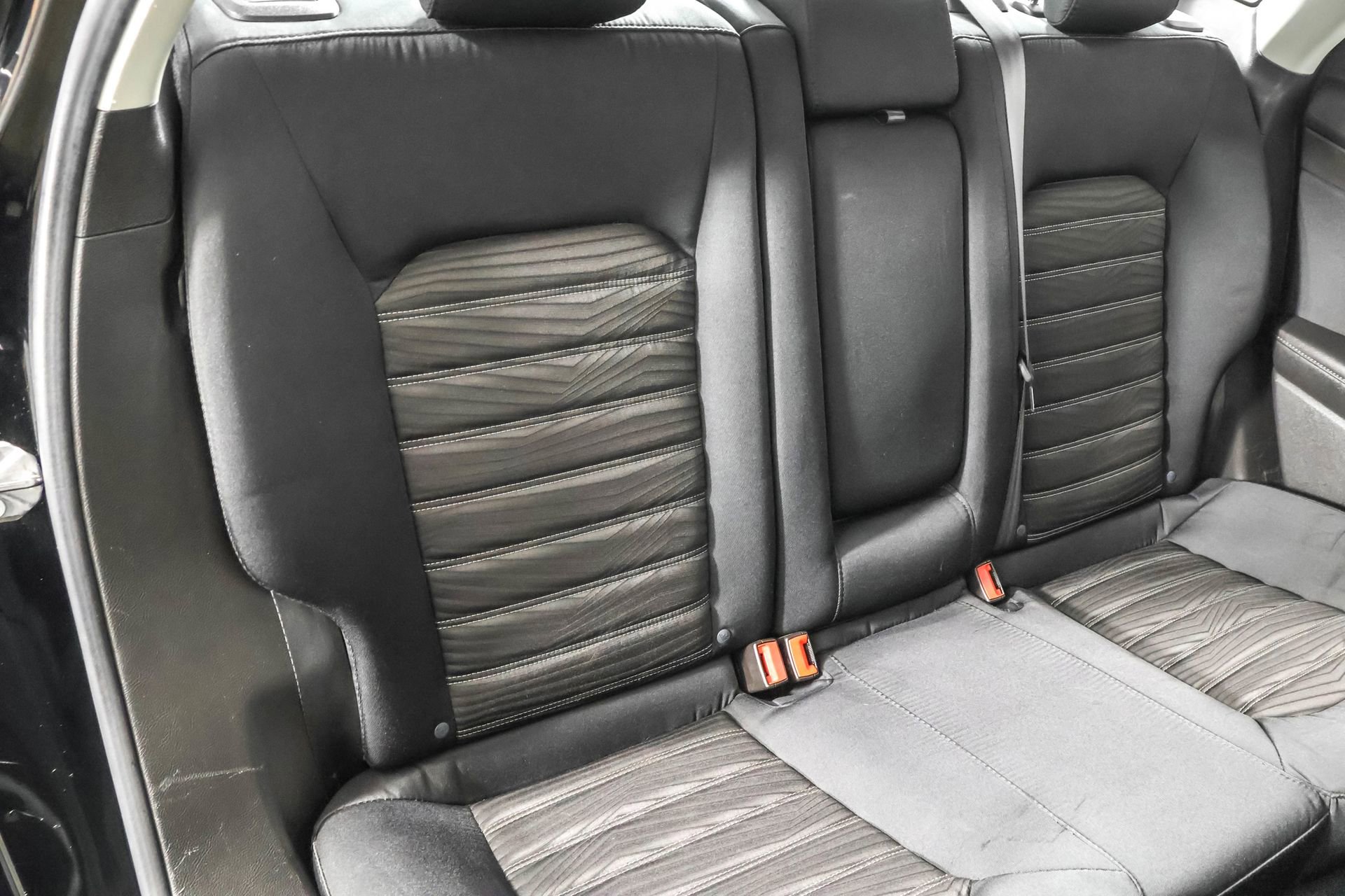 Used 2016 Ford Fusion SE image 39