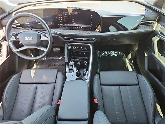 Certified 2025 Audi Q5 Premium w/ Premium Plus AWD/4WD image 24