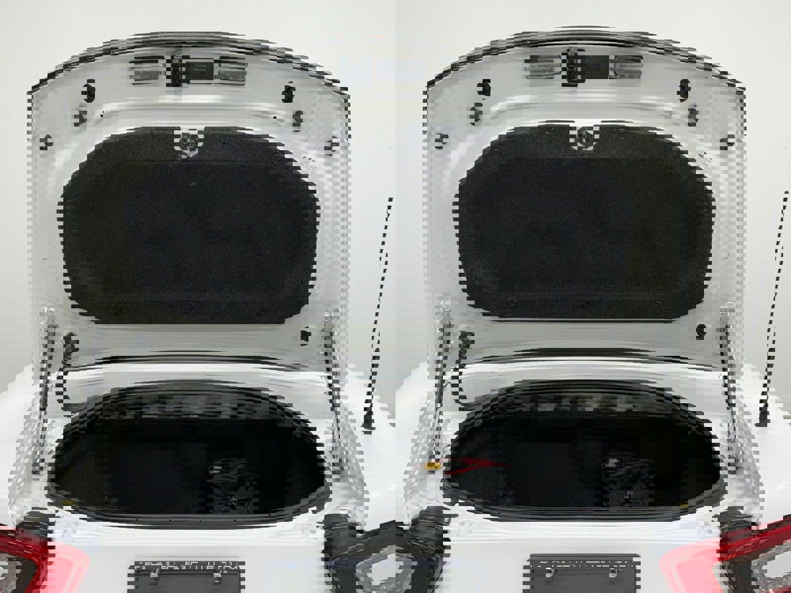 Used 2017 FIAT 124 Spider Abarth image 33