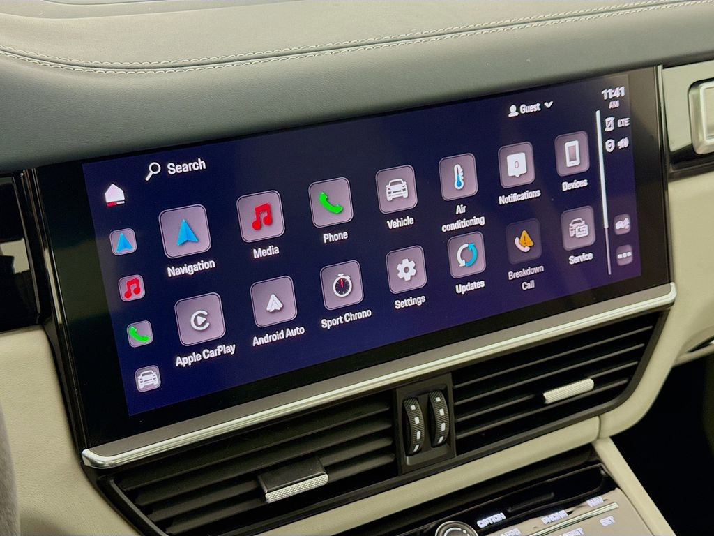 Certified 2022 Porsche Cayenne Turbo image 20