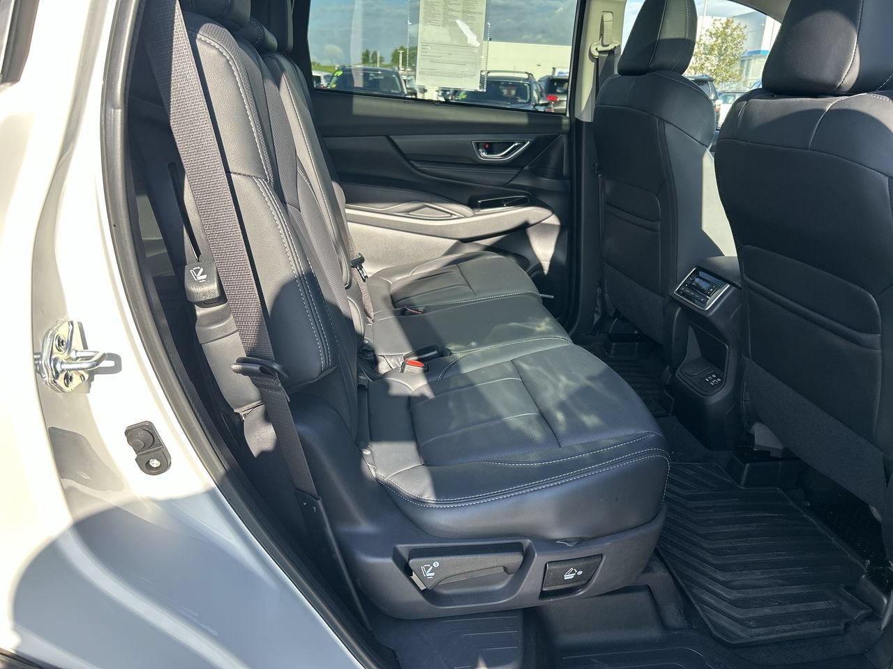 Used 2026 Subaru Ascent Limited AWD/4WD image 21