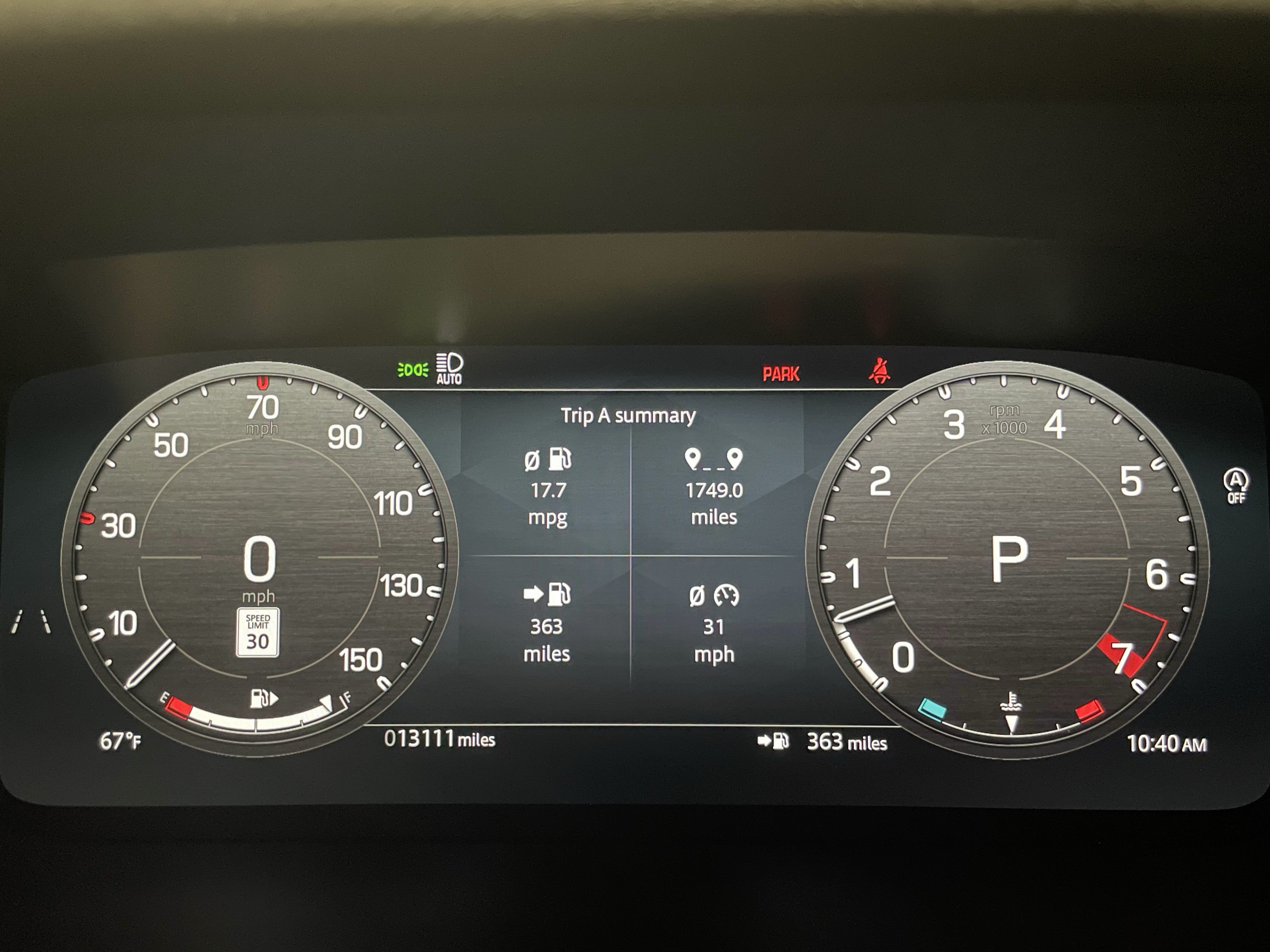 Used 2025 Land Rover Defender 110 X-Dynamic SE AWD/4WD image 24