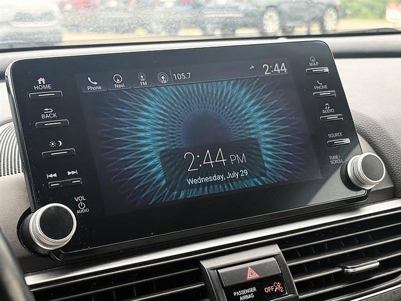 Used 2020 Honda Accord Touring image 30