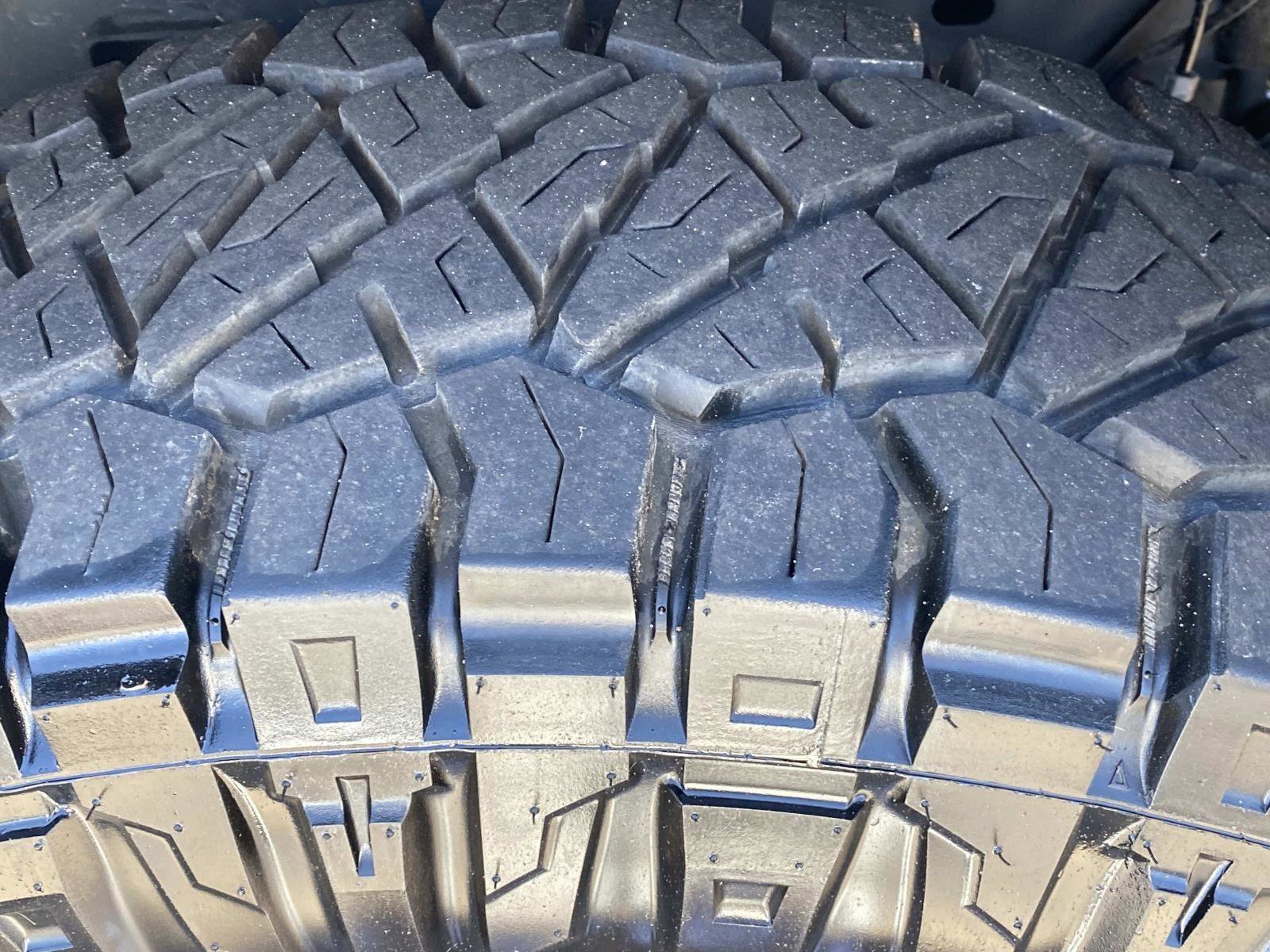 Certified 2022 Jeep Gladiator Sport image 15