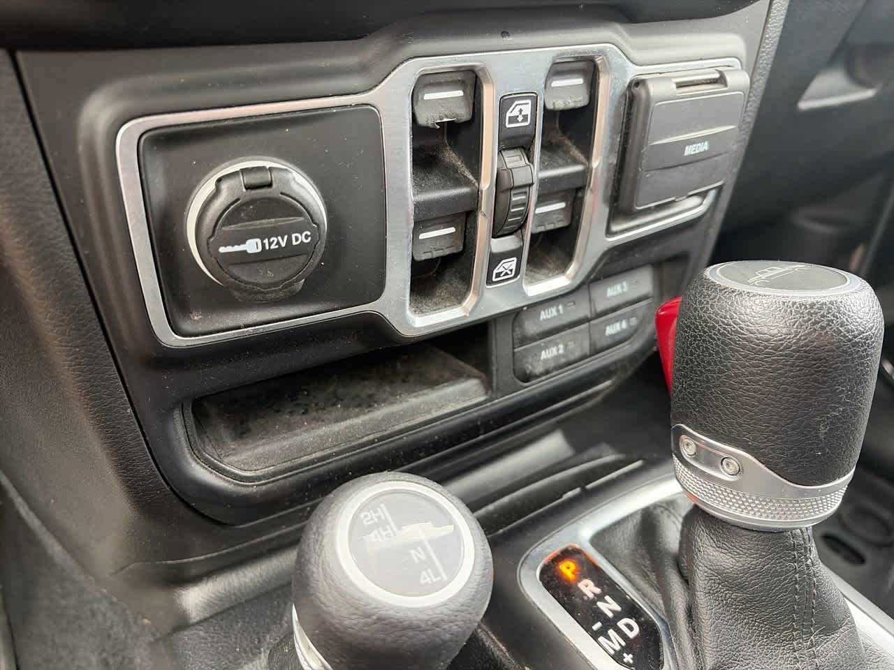 Used 2021 Jeep Gladiator Sport w/ Quick Order Package 24Q 80Th AWD/4WD image 21
