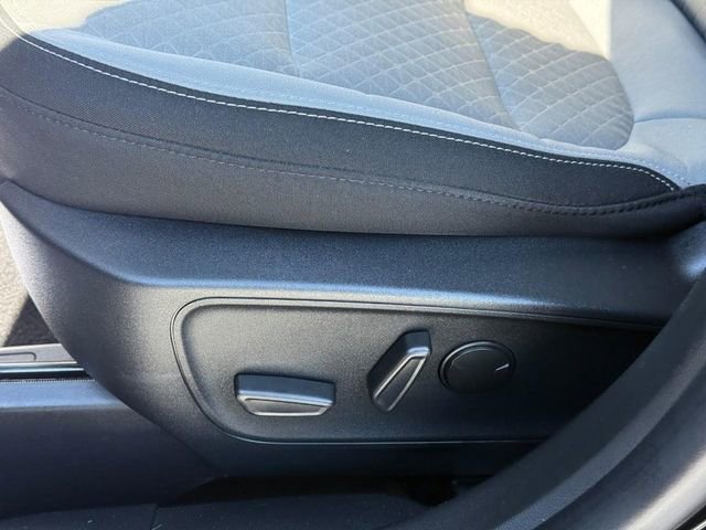 Used 2024 Ford Escape Active w/ Tech Pack #1 AWD/4WD image 19