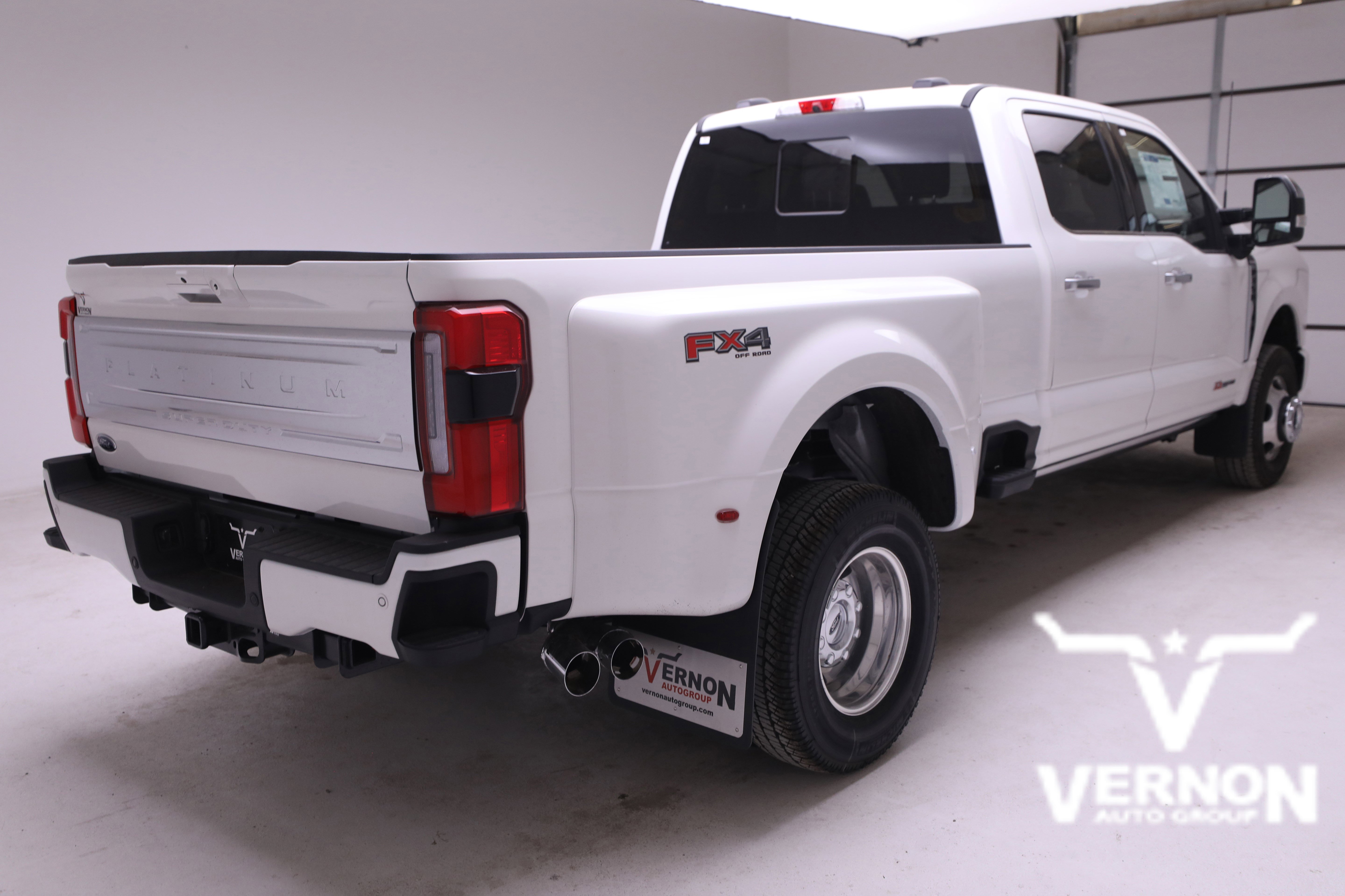 New 2026 Ford F350 Platinum image 5
