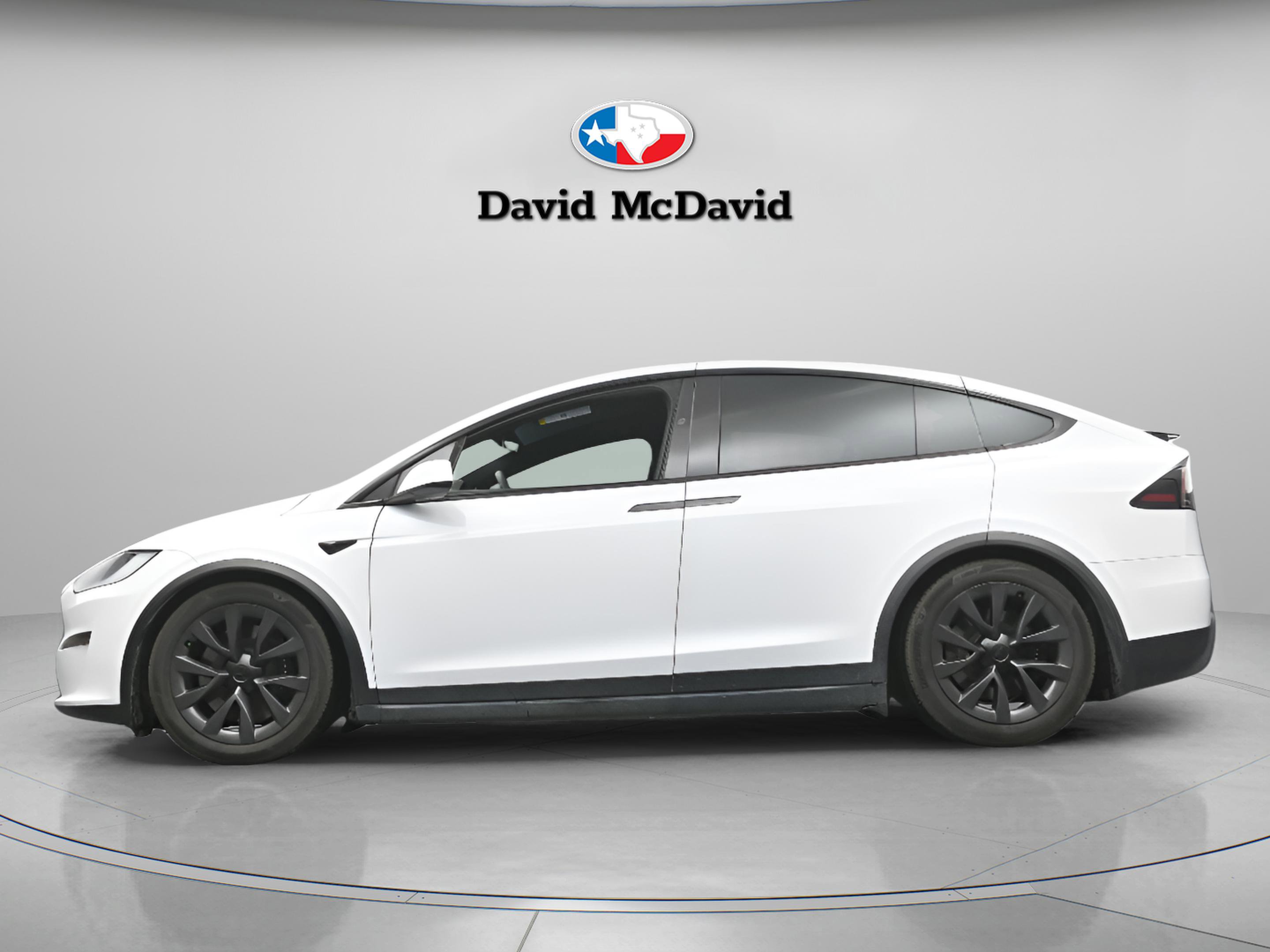 Used 2024 Tesla Model X image 15