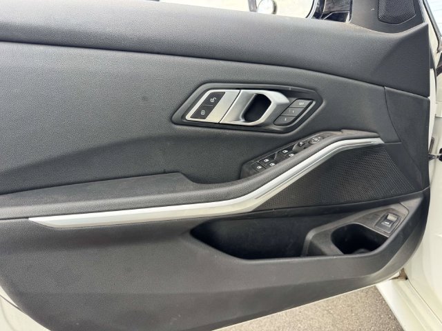 Used 2020 BMW M340i w/ Driving Assistance Package RWD image 22