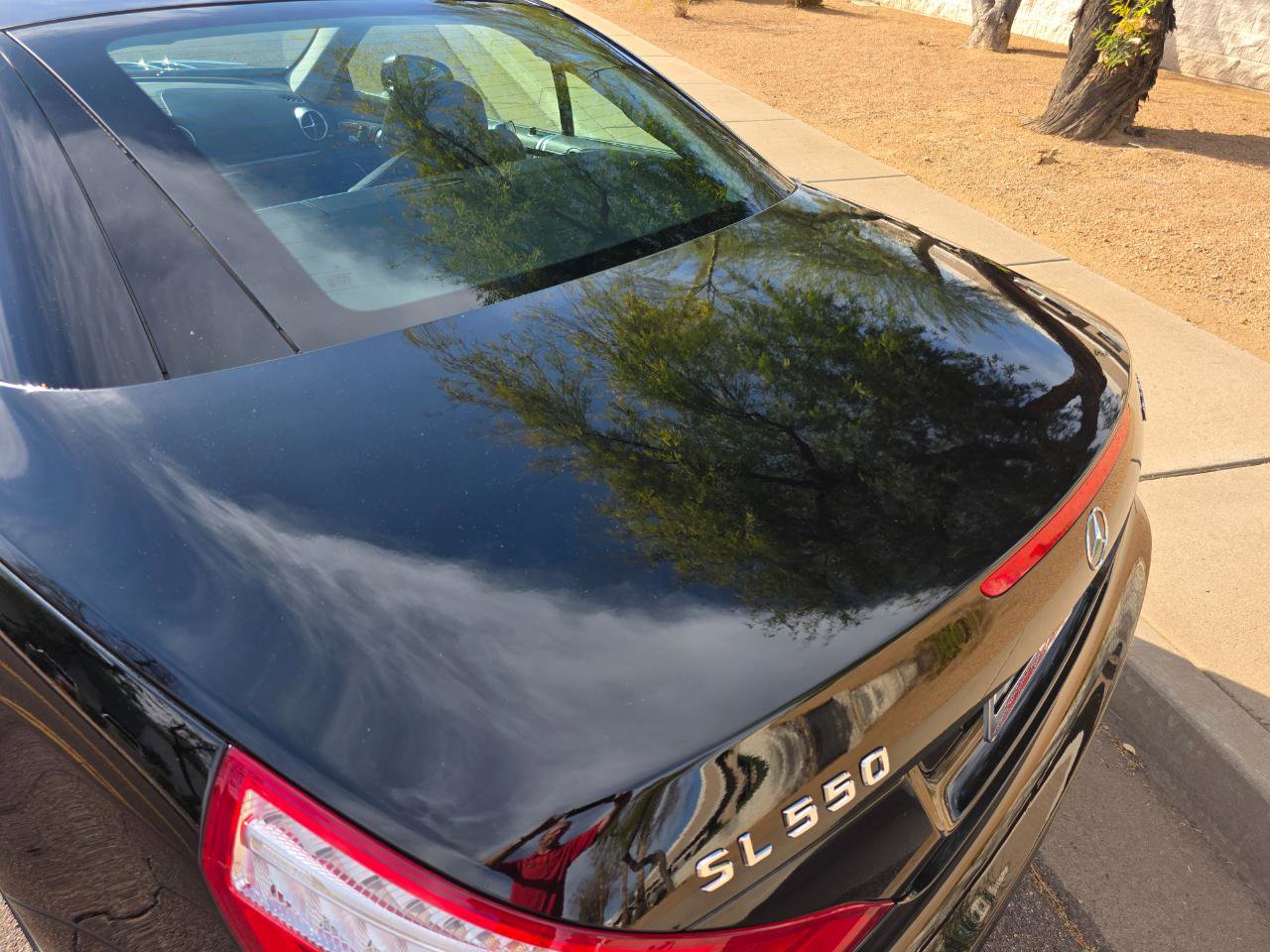 Used 2013 Mercedes-Benz SL 550 w/ Premium Pkg image 21