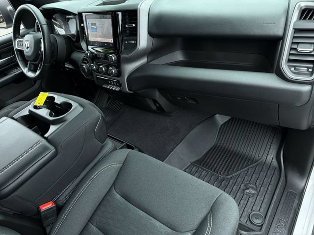 Used 2025 RAM 1500 Warlock AWD/4WD image 34