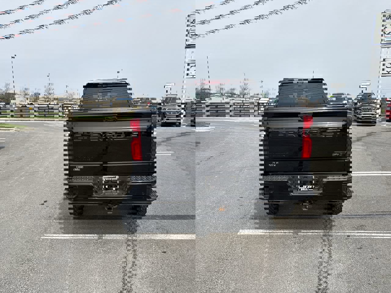 Used 2024 Chevrolet Silverado 1500 ZR2 w/ Technology Package image 18
